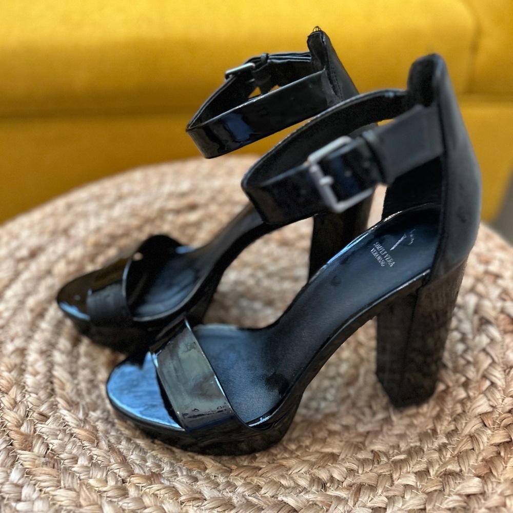Simply Vera (Vera Wang) Patent Leather High Heels (Worn)